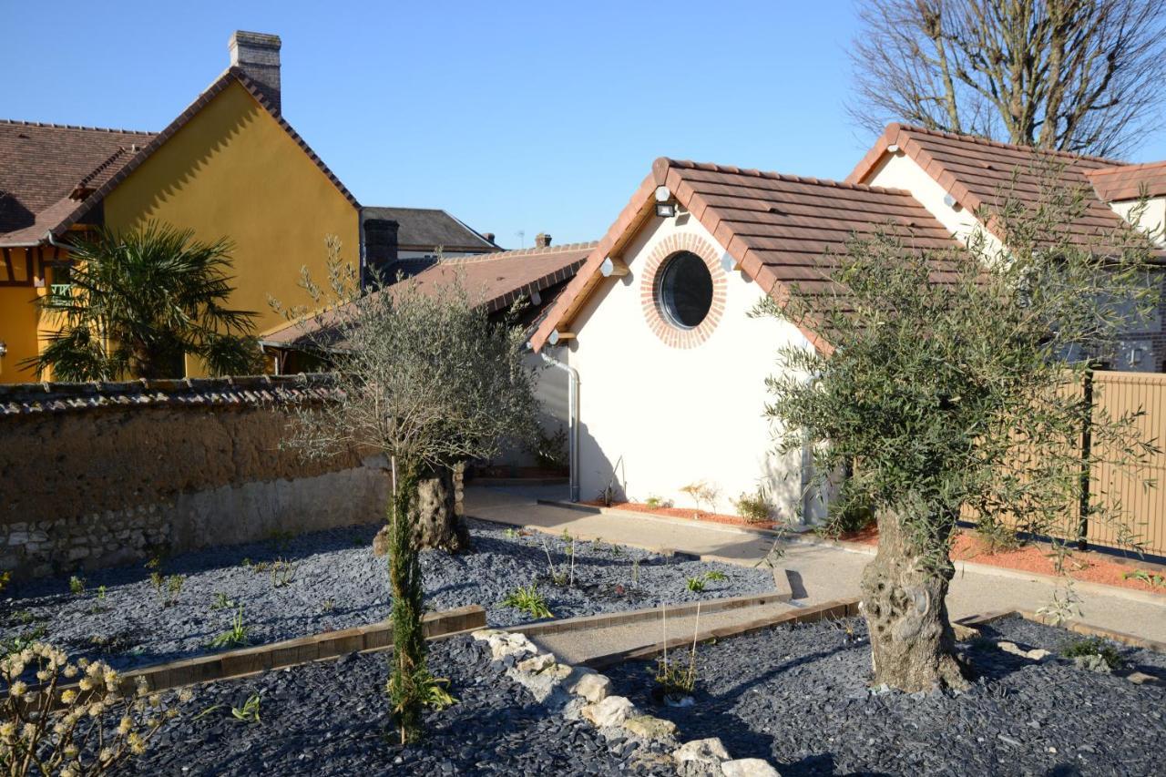 L'Hostellerie D'Acquigny Dış mekan fotoğraf